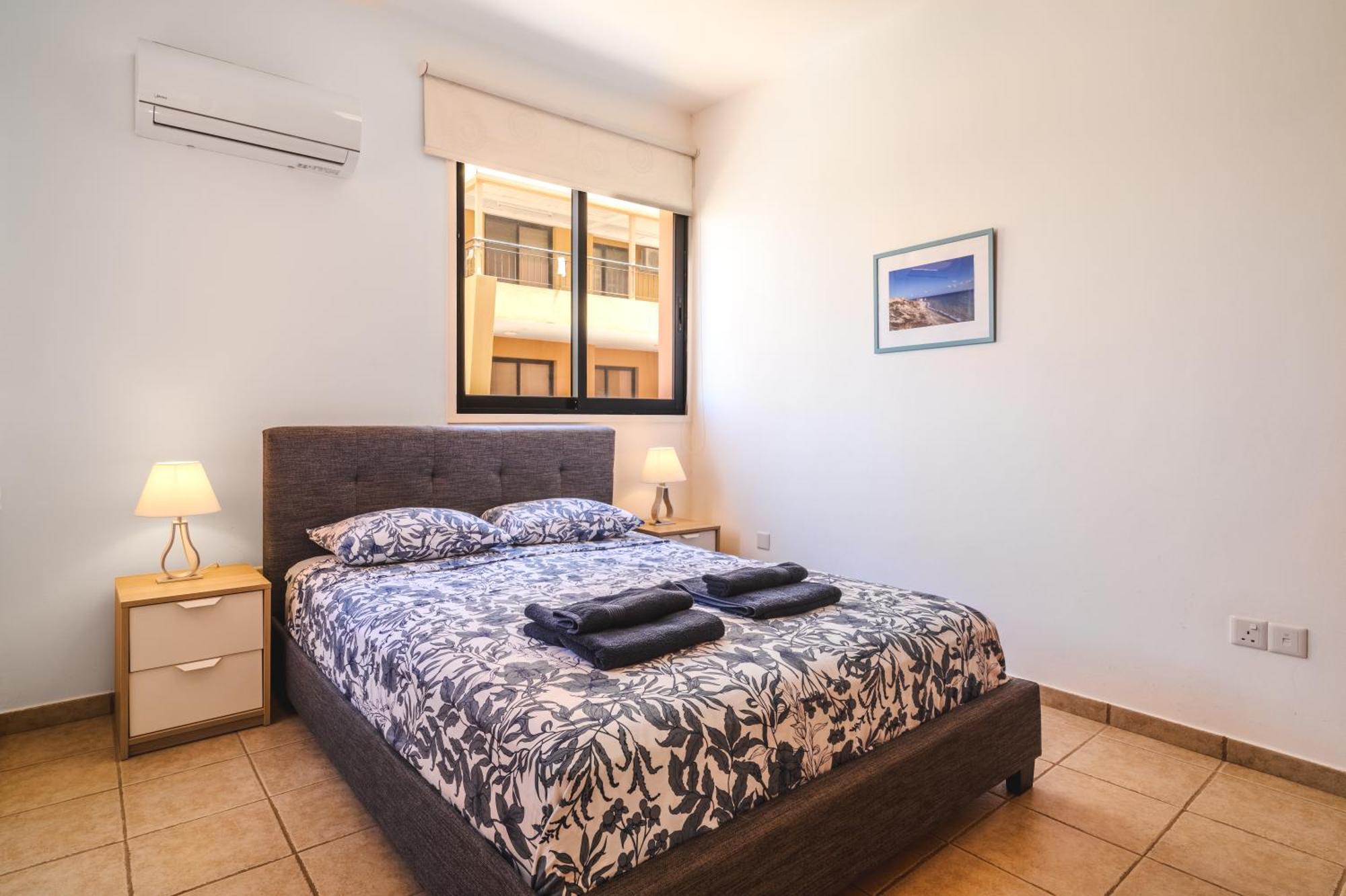 Isabella One Bedroom Larnaca Exterior photo